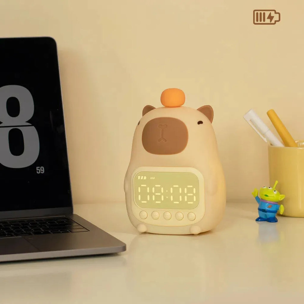 🍊 Capybara Night Light Clock
