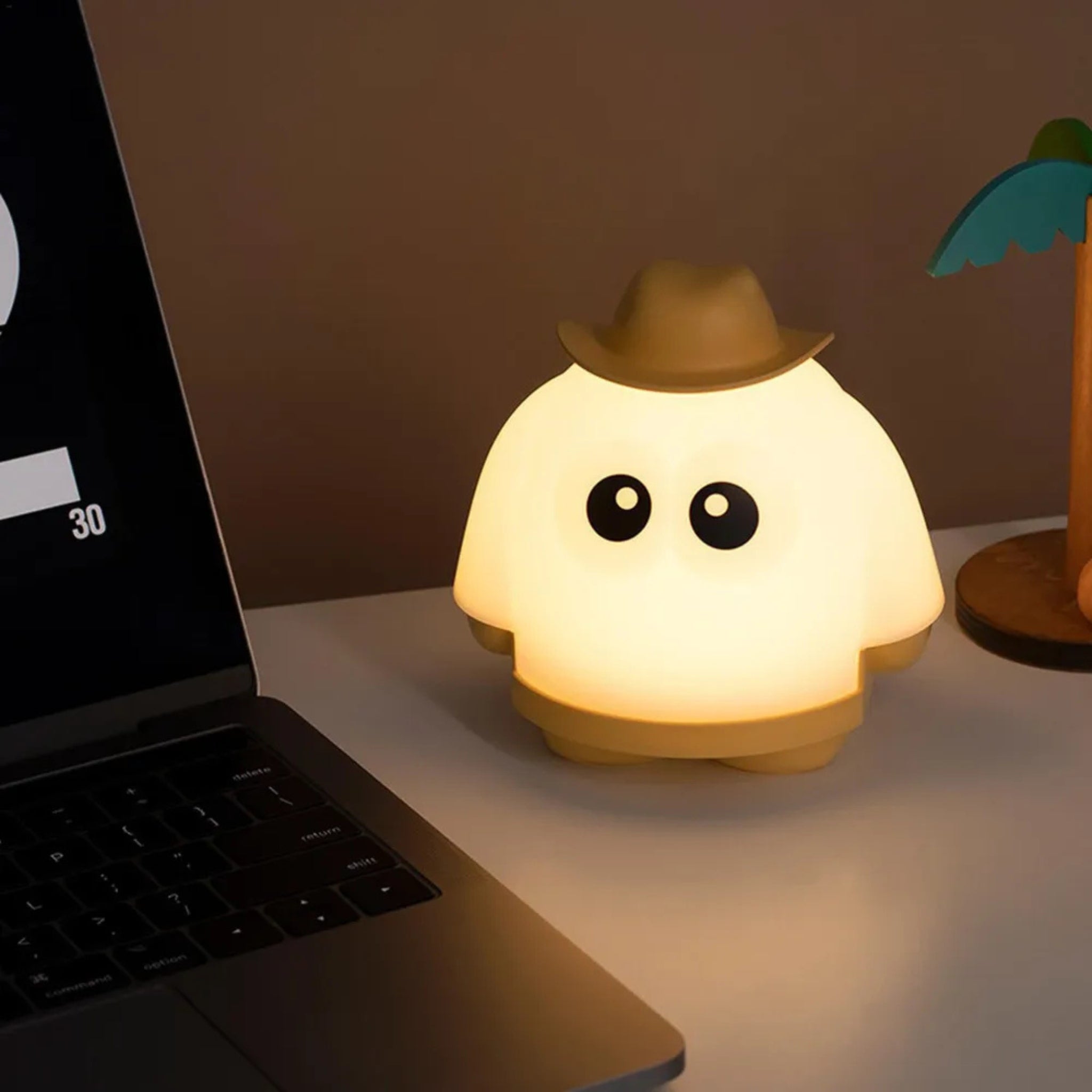 🎩 Detective Ghost Night Light