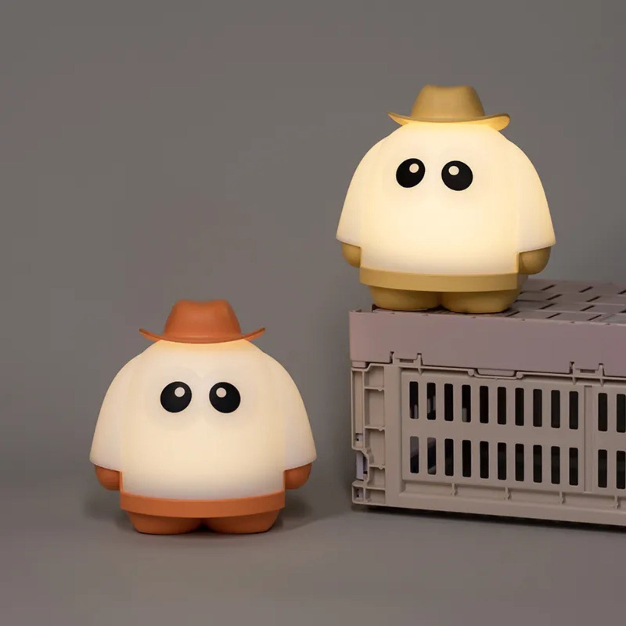 🎩 Detective Ghost Night Light