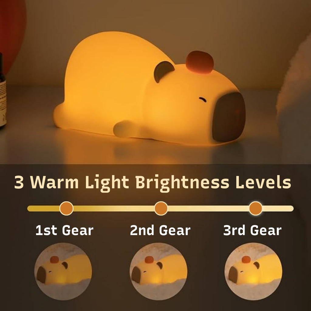 🍊 Lying Capybara Night Light