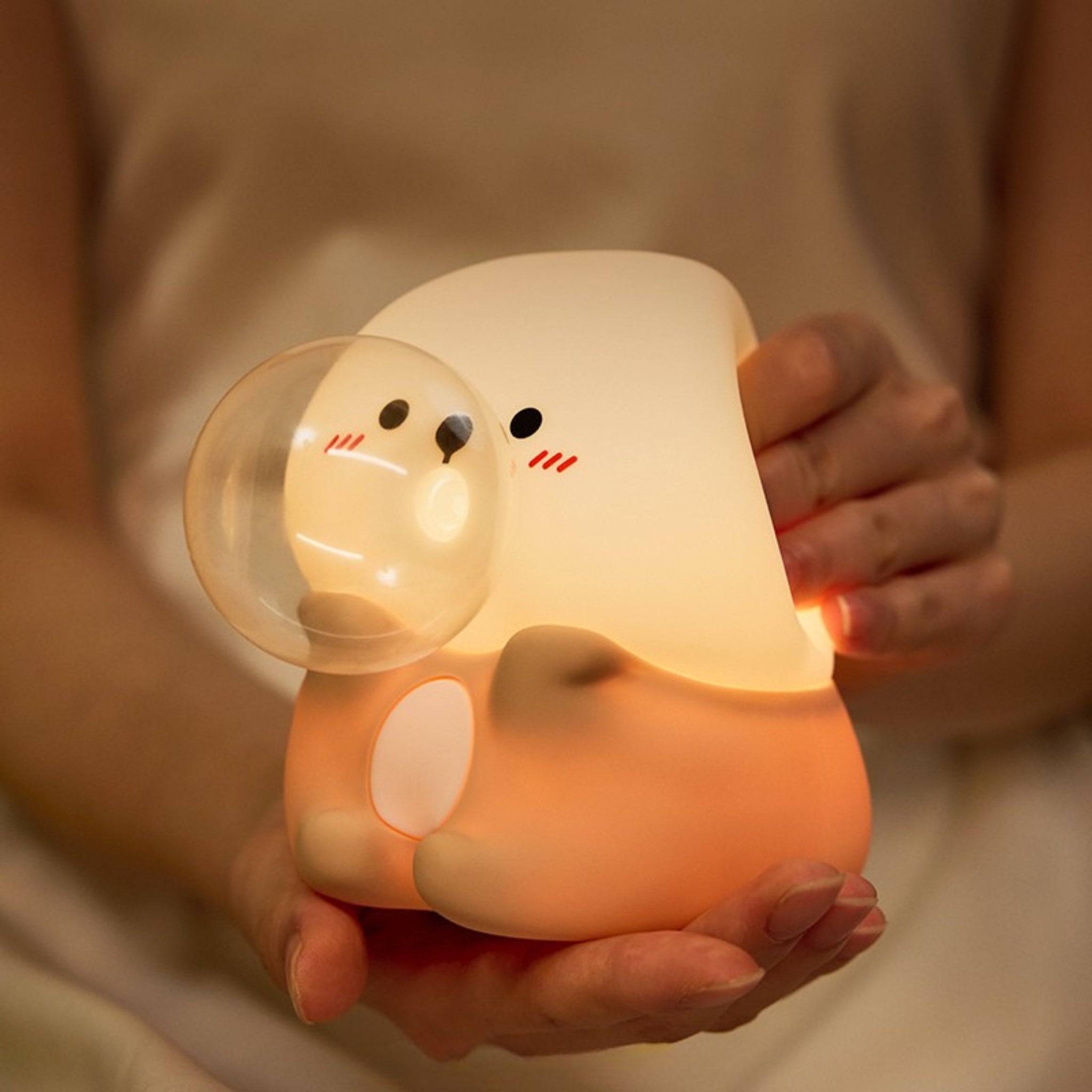 🦦 Bubble Otter Night Light